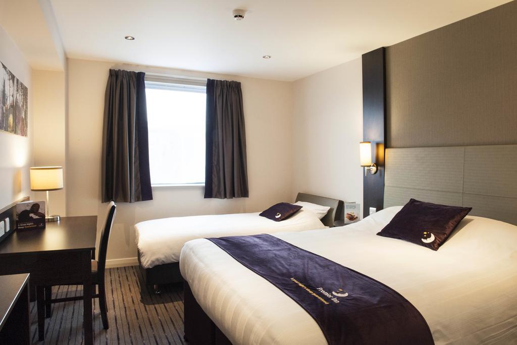 Premier Inn Aberdeen City Centre Pokoj fotografie