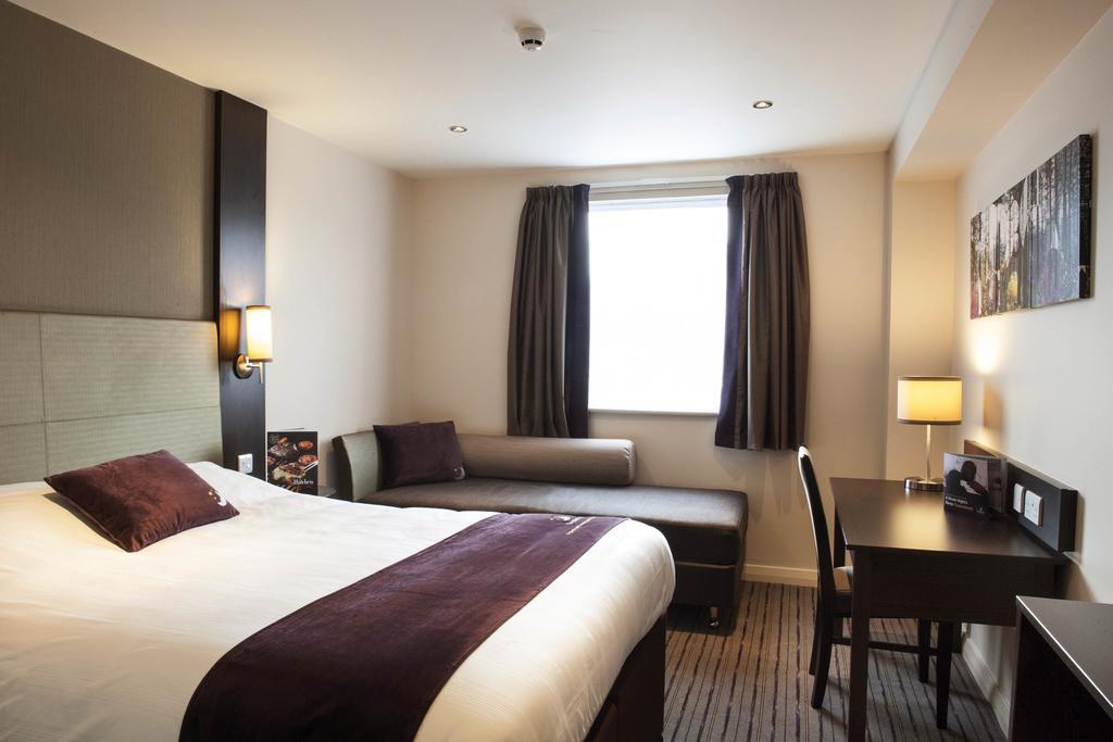 Premier Inn Aberdeen City Centre Pokoj fotografie
